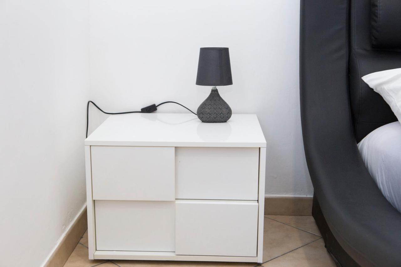 Apartament Airport House Neapol Zewnętrze zdjęcie
